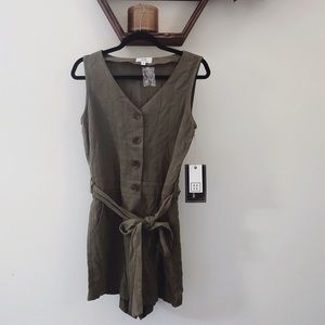Women’s romper, NWT